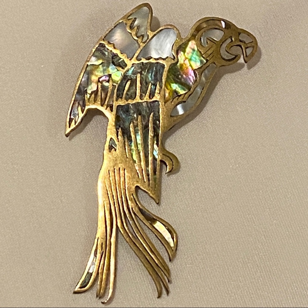 VINTAGE Artisan Macaw Parrot MOP Bird Large Pin Gold Large ooak mother of pearl - Picture 4 of 7